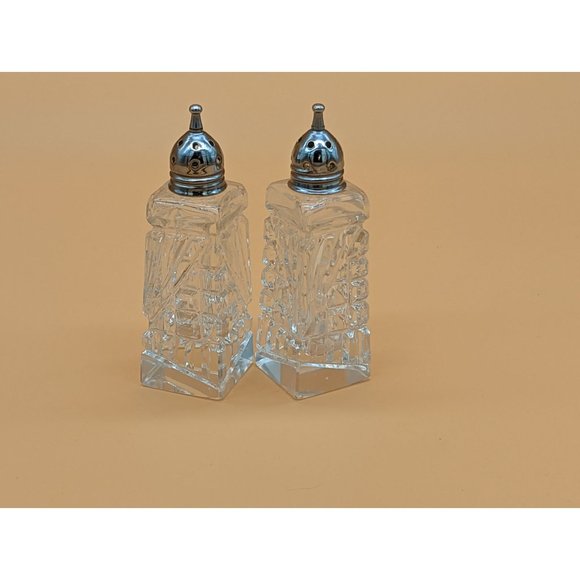 Vintage Salt and Pepper Art Deco Shakers Cut Glass Atomic - Picture 5 of 7